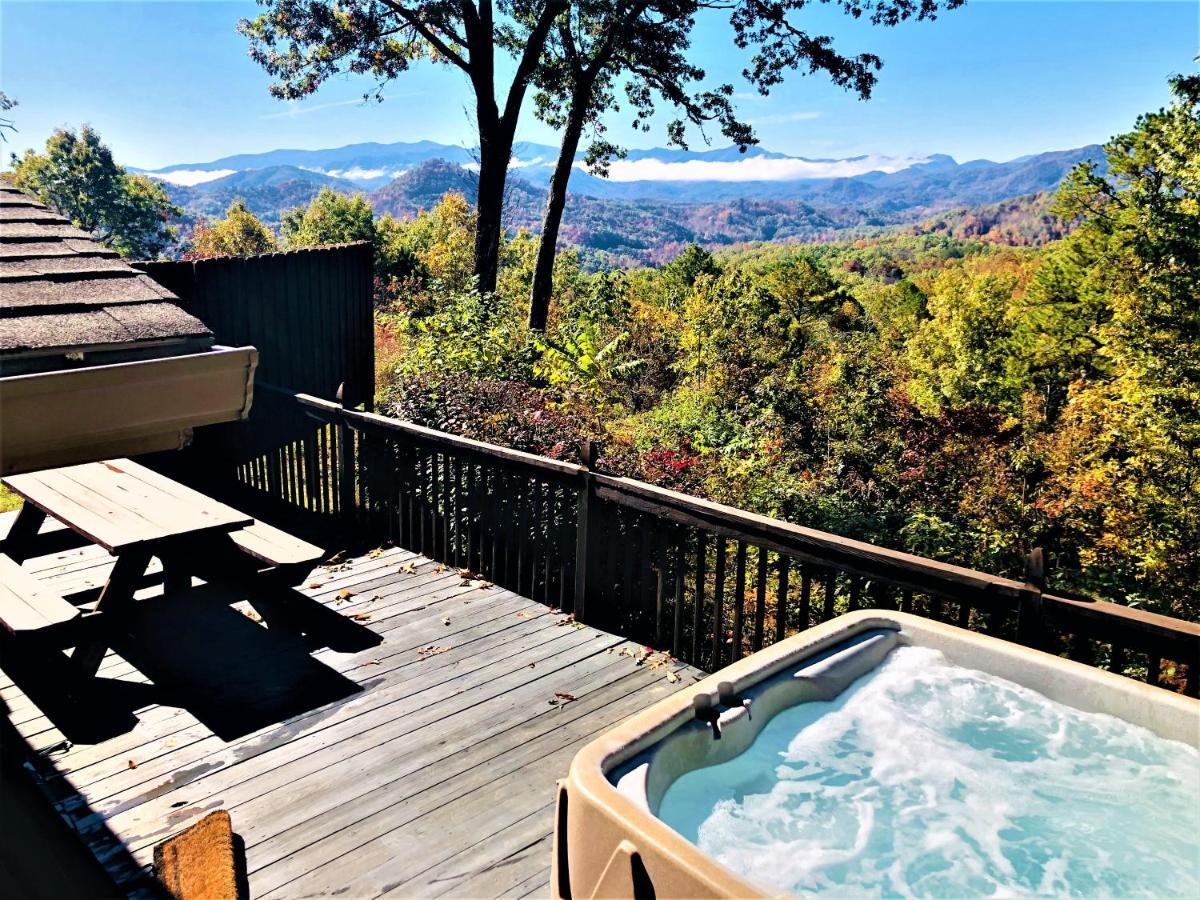 Pop's Holiday home Bryson City